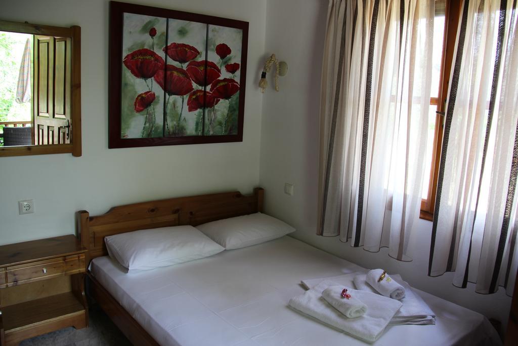 Ferienwohnung Patroudis House Skala Rachoni  Zimmer foto