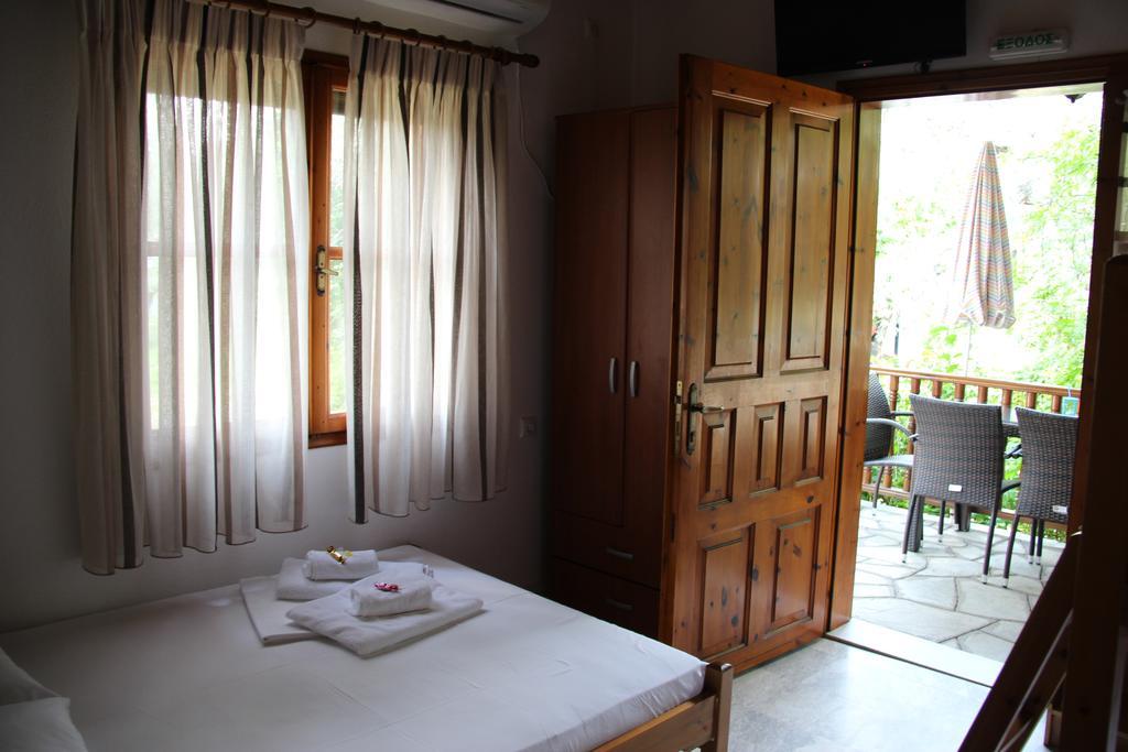Ferienwohnung Patroudis House Skala Rachoni  Zimmer foto