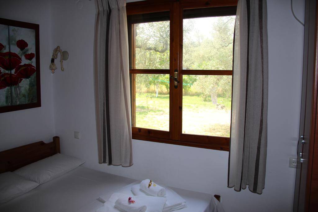 Ferienwohnung Patroudis House Skala Rachoni  Zimmer foto